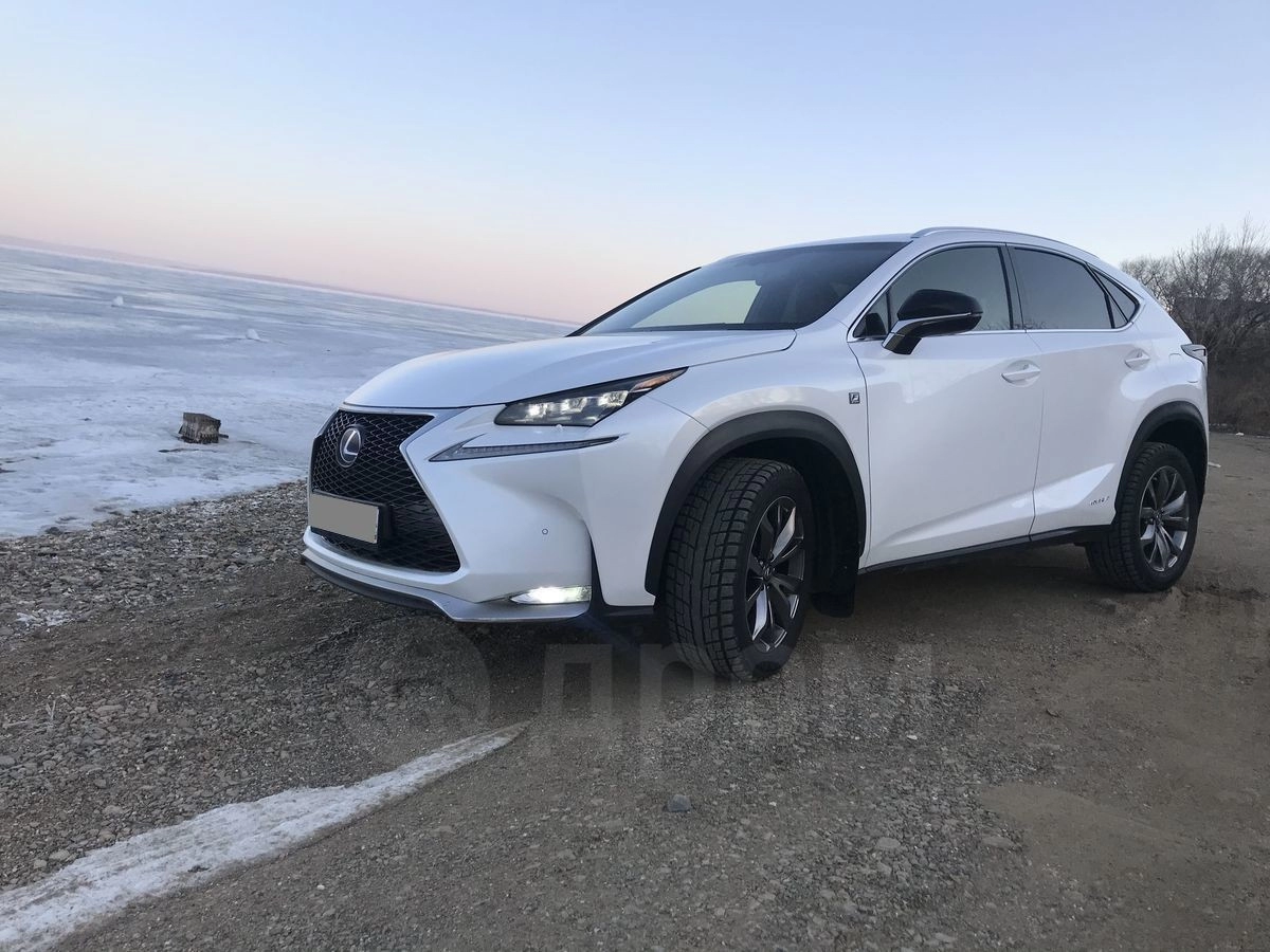 Lexus NX300h, 2014 0